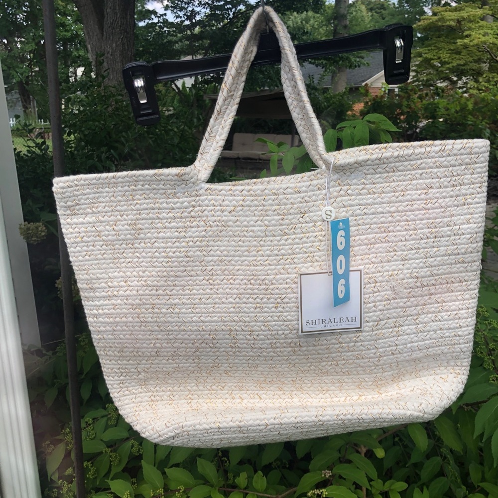 Brand new NWT ivory corded summer tote & burlap pouch